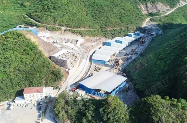 寶巖建材時(shí)產(chǎn)600-800噸砂石料破碎篩分生產(chǎn)線