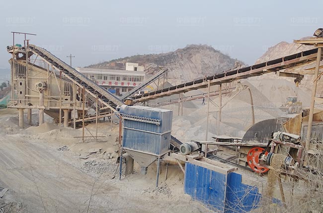 湖北十堰PCZ1512重錘破時產250噸碎石生產線