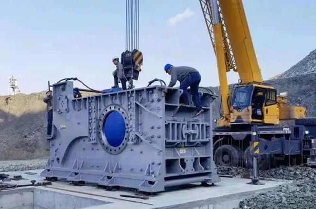 DLHGC臥式旋回破安裝現場