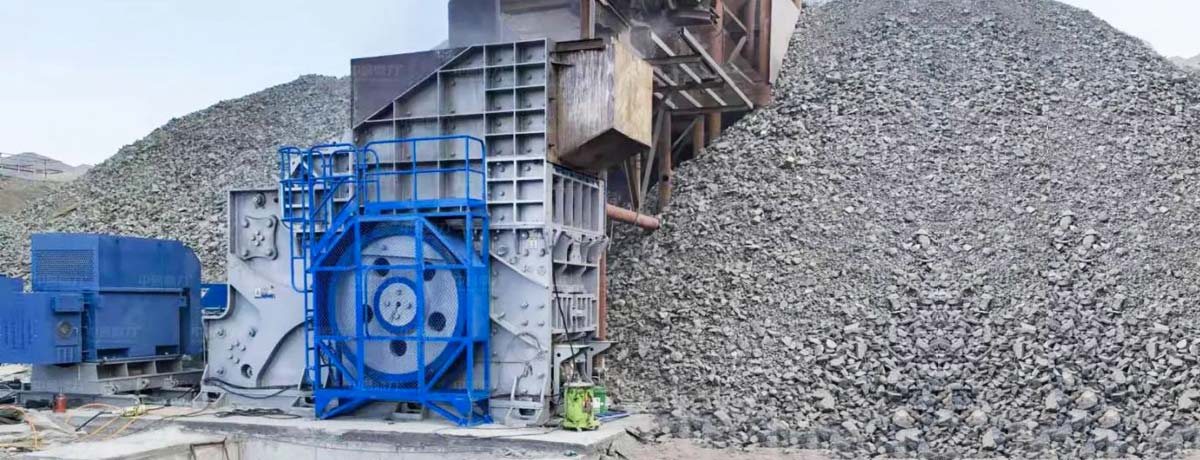 山西忻州鐵礦石破碎生產線圖片