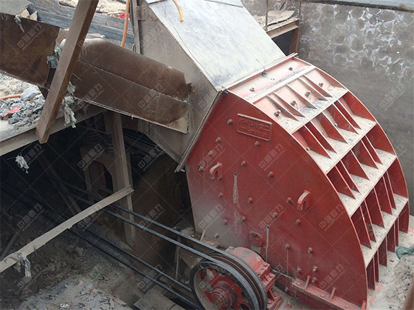 錘式破碎機