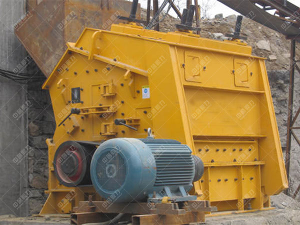 單轉(zhuǎn)子反擊式破碎機