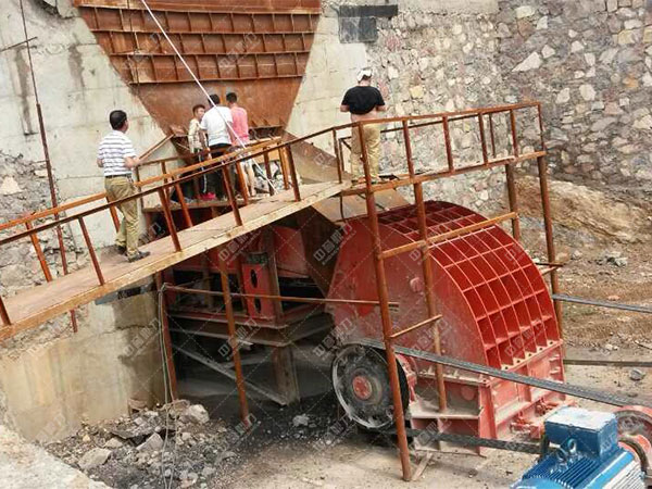 方解石錘式破碎機(jī)