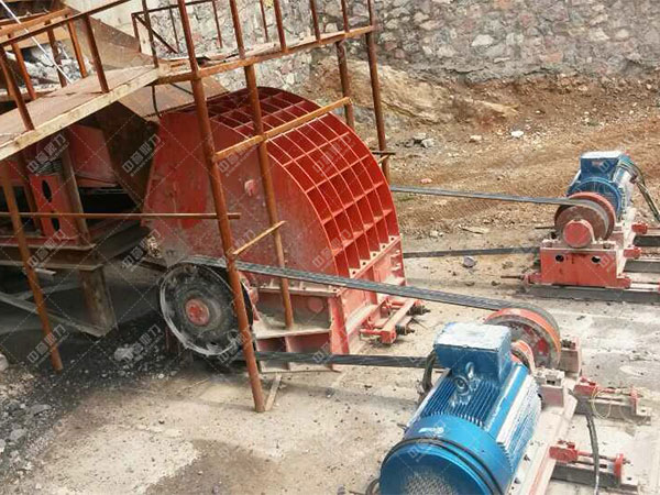 方解石錘式破碎機(jī)