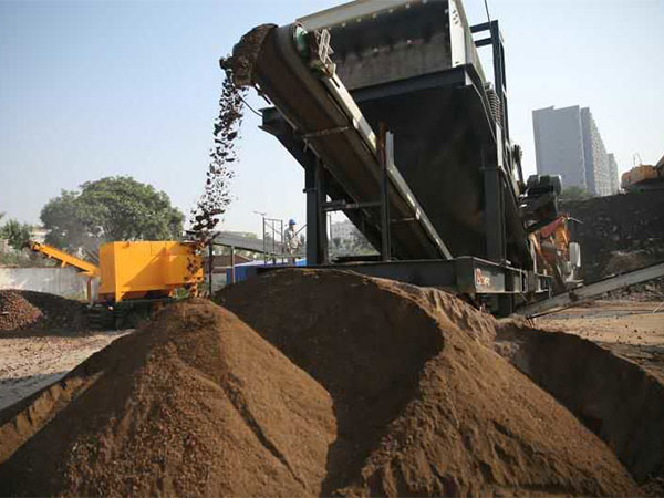 顎式移動破碎機(jī)