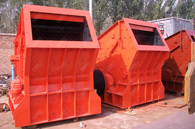 立軸反擊破碎機 立軸反擊破碎機