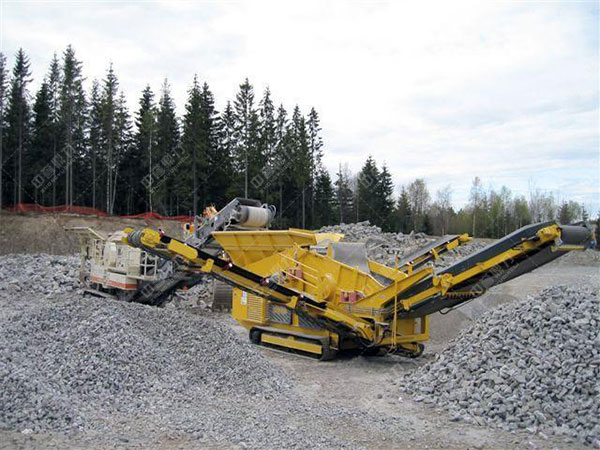 履帶移動破碎機